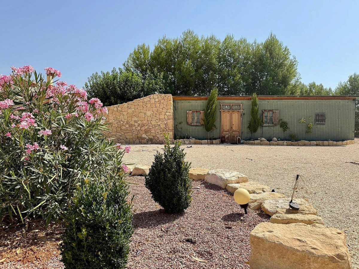 Finca - Cortijo te koop in Pinoso | 3 slaapkamers H5508787