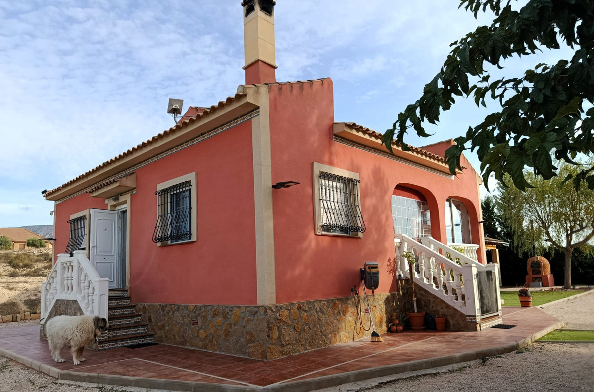 Finca - Cortijo te koop in Pinoso | 3 slaapkamers H5508787