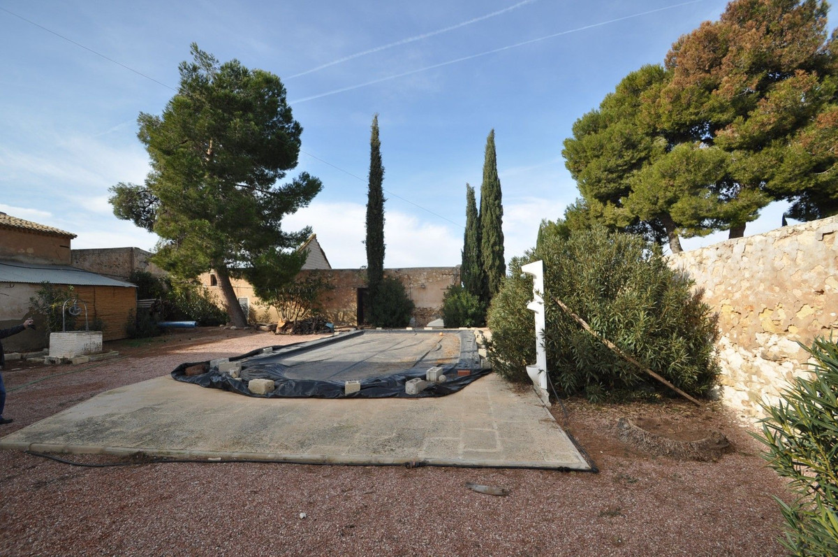 Huis te koop in Pinoso | 7 slaapkamers H5508979