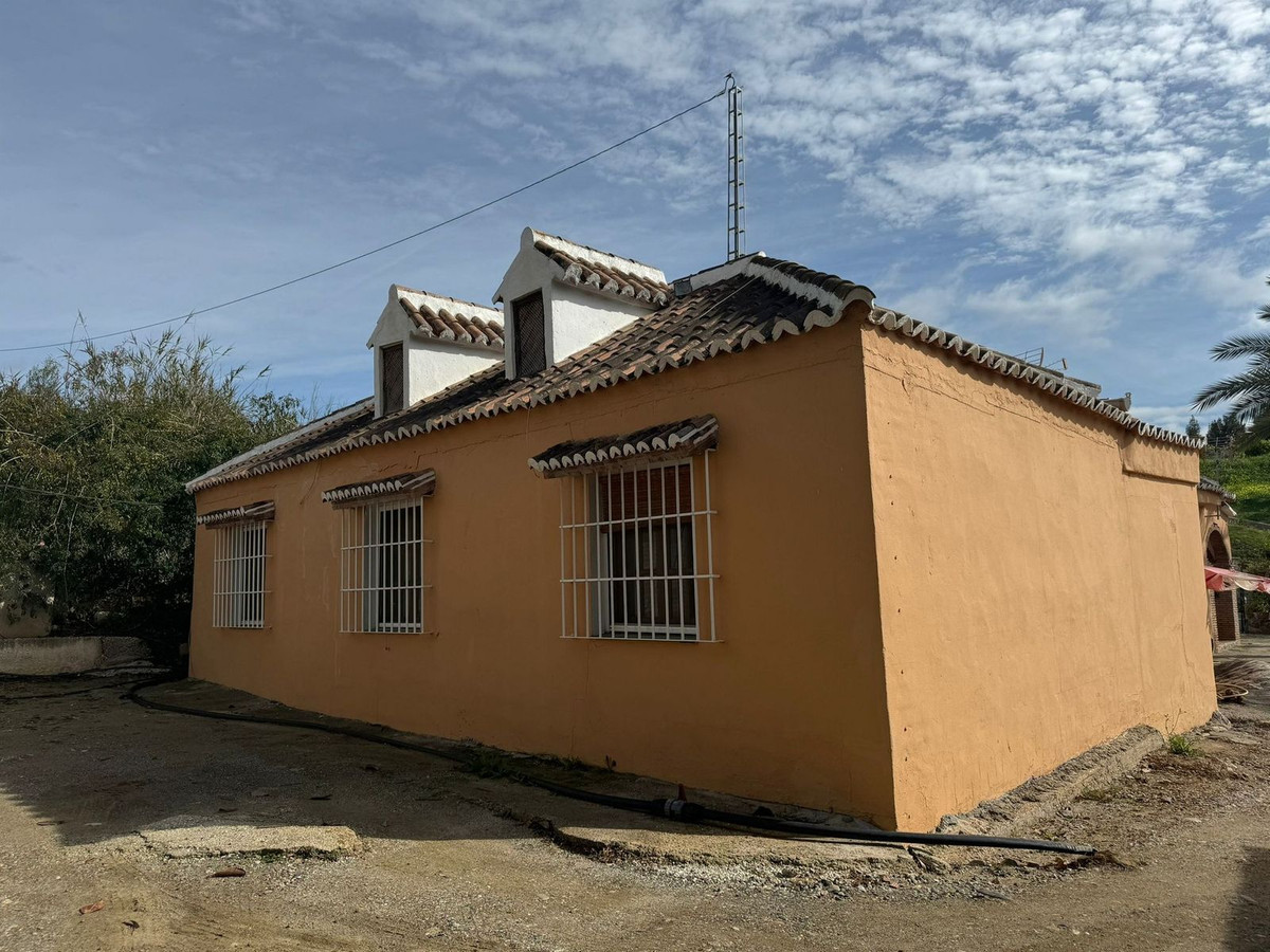 Finca - Cortijo te koop in Pizarra | 5 slaapkamers H4938049