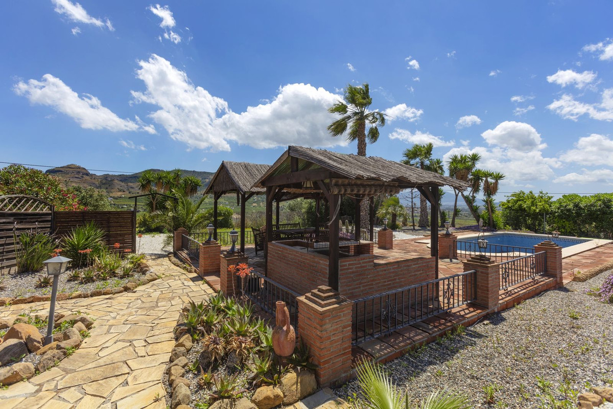 Finca - Cortijo te koop in Pizarra | 4 slaapkamers H5064880