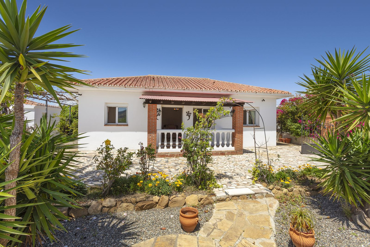 Finca - Cortijo te koop in Pizarra | 4 slaapkamers H5064880