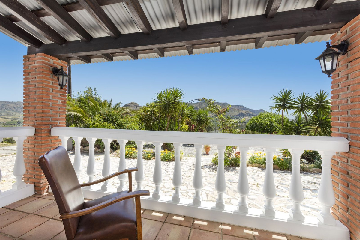 Finca - Cortijo te koop in Pizarra | 4 slaapkamers H5064880