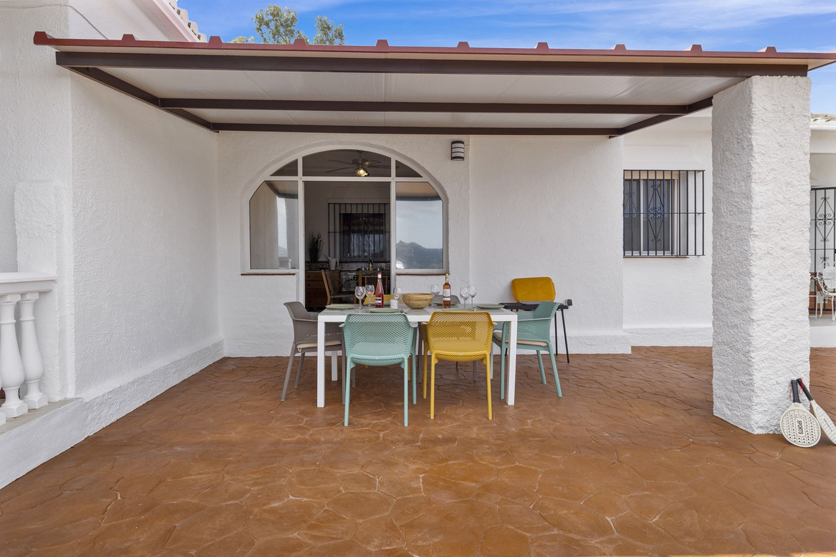 Finca - Cortijo te koop in Pizarra | 3 slaapkamers H5067010