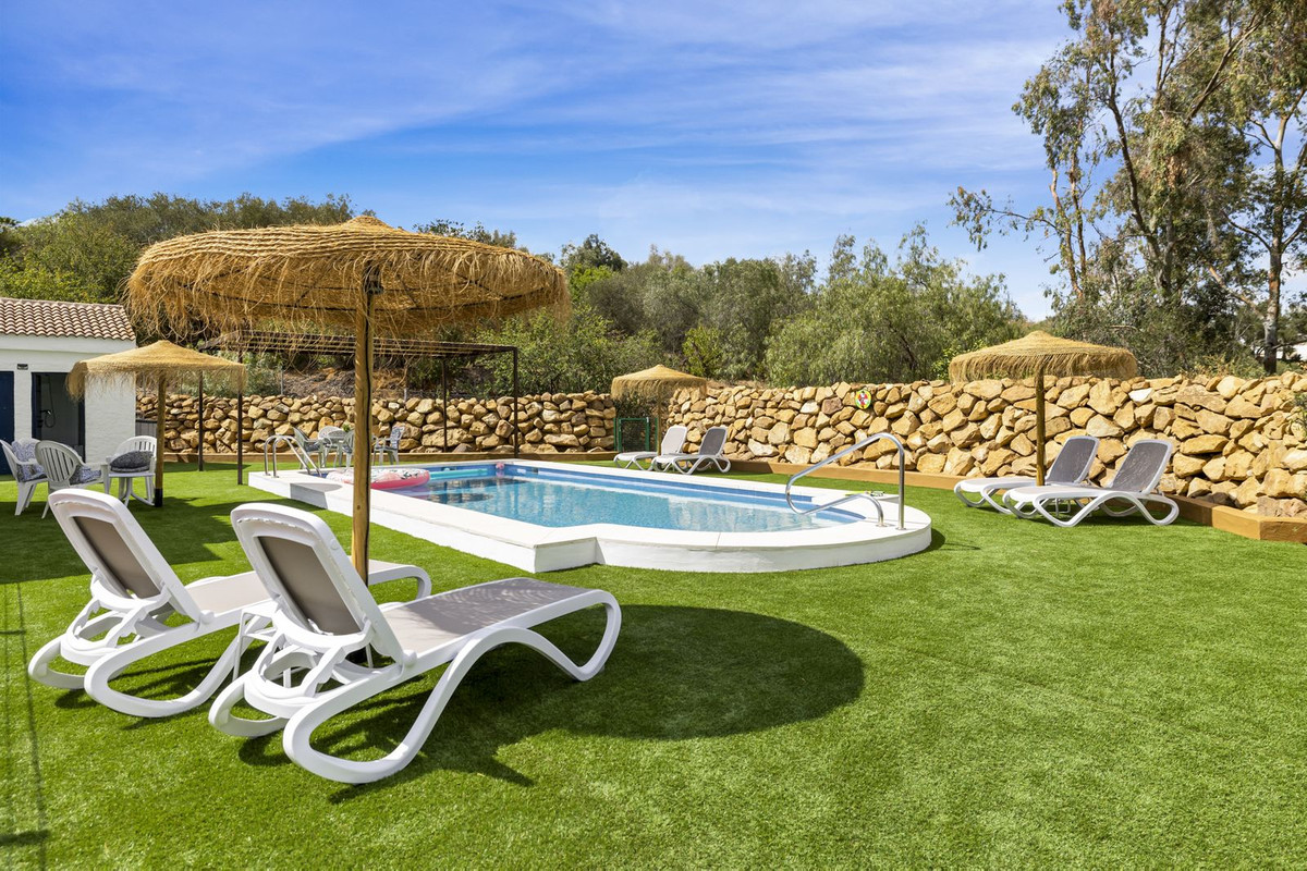 Finca - Cortijo te koop in Pizarra | 3 slaapkamers H5067010