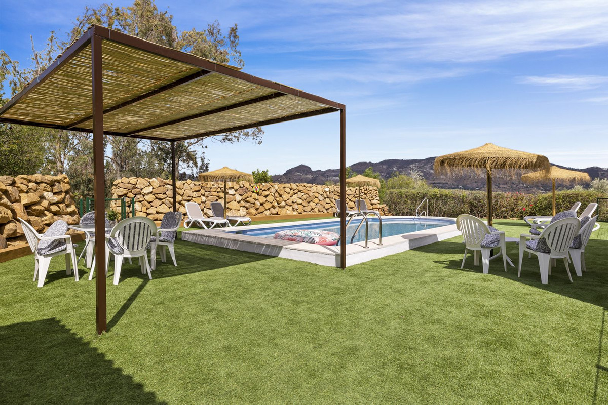 Finca - Cortijo te koop in Pizarra | 3 slaapkamers H5067010