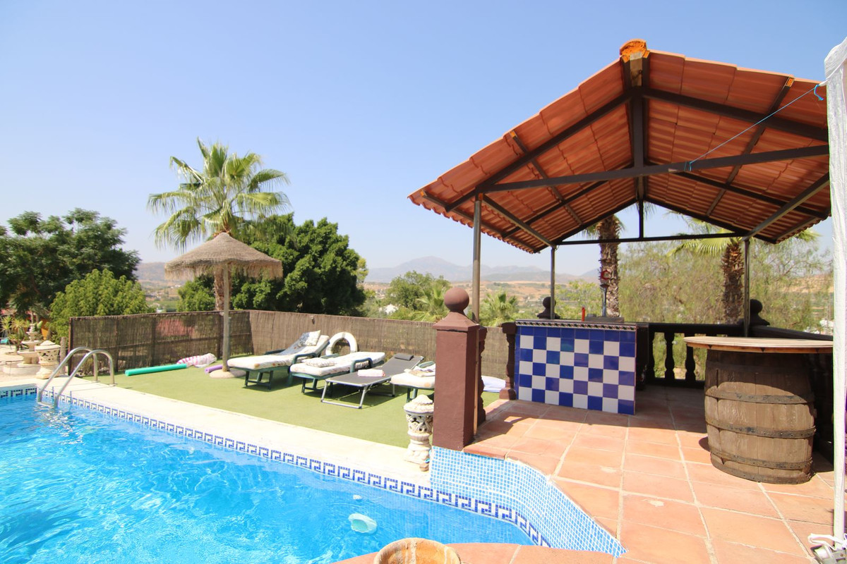 Huis te koop in Pizarra | 11 slaapkamers H5146741