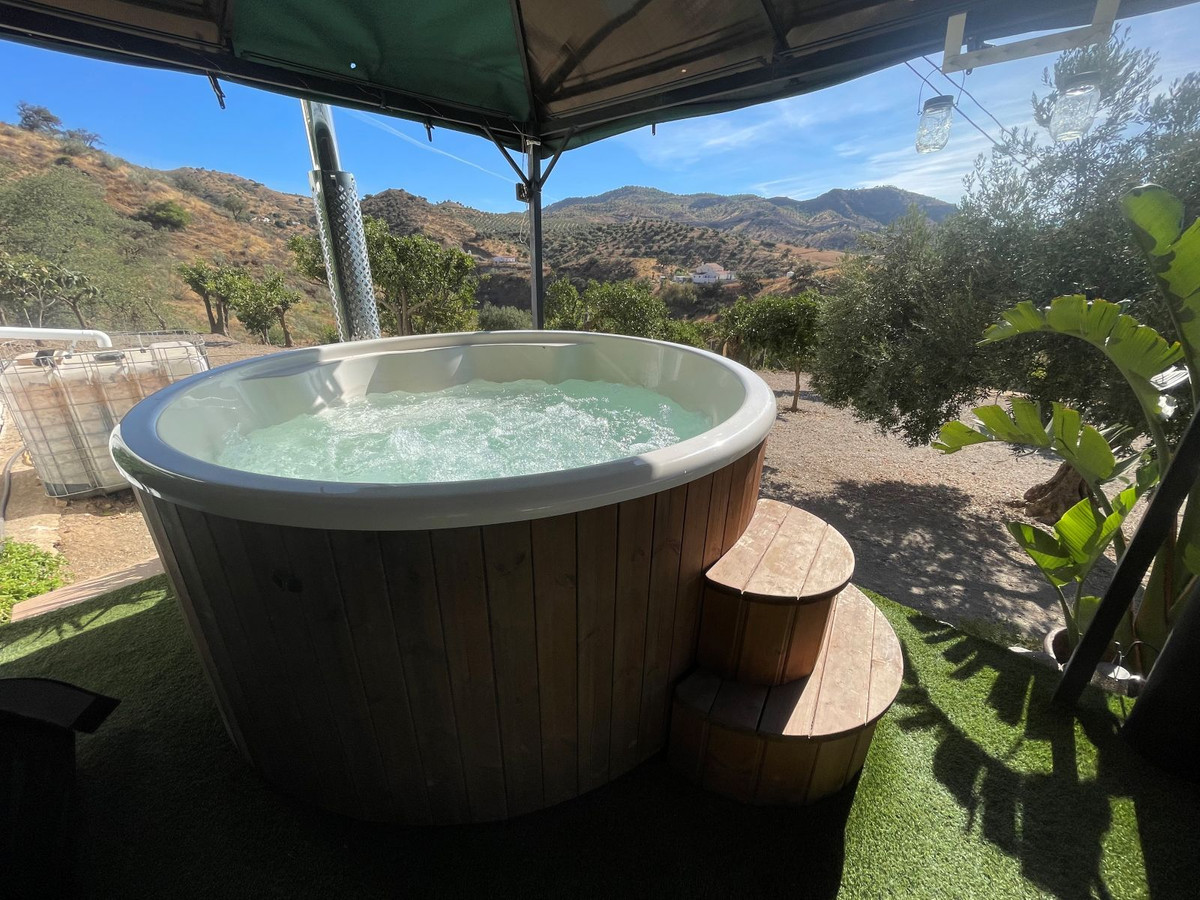 Finca - Cortijo te koop in Pizarra | 2 slaapkamers H5160205