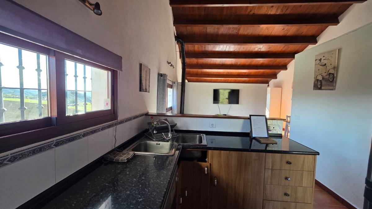 Finca - Cortijo te koop in Pizarra | 5 slaapkamers H5263492