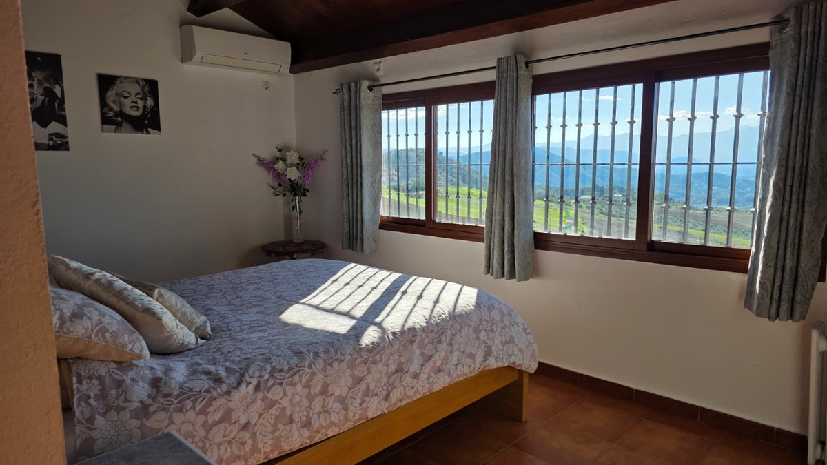 Finca - Cortijo te koop in Pizarra | 5 slaapkamers H5263492