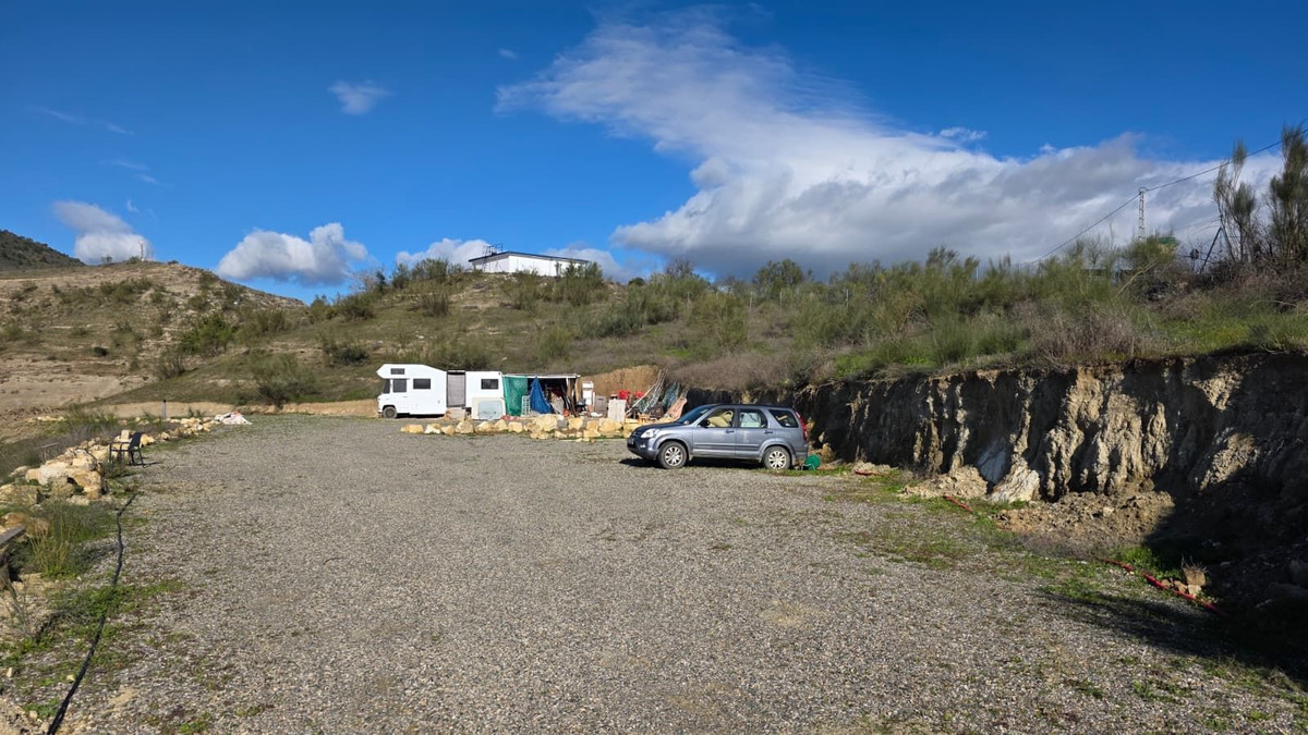 Finca - Cortijo te koop in Pizarra | 5 slaapkamers H5263492