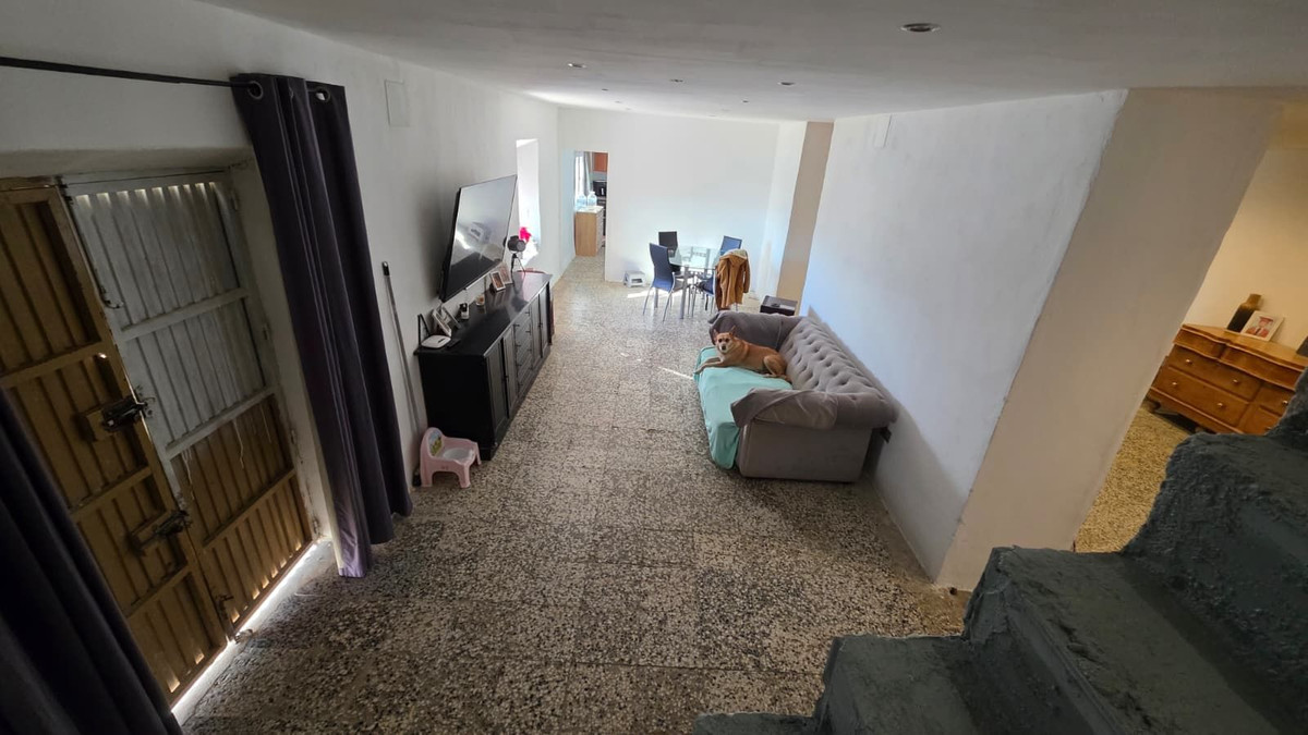 Finca - Cortijo te koop in Pizarra | 5 slaapkamers H5263492