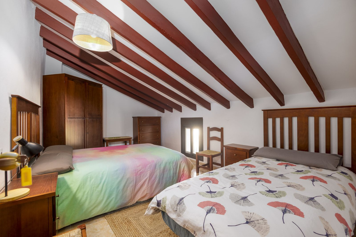 Property main view 32