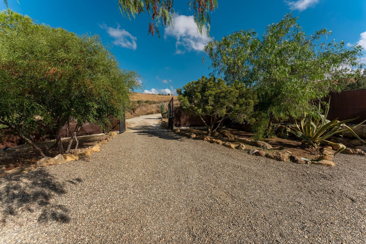 Property main view 46