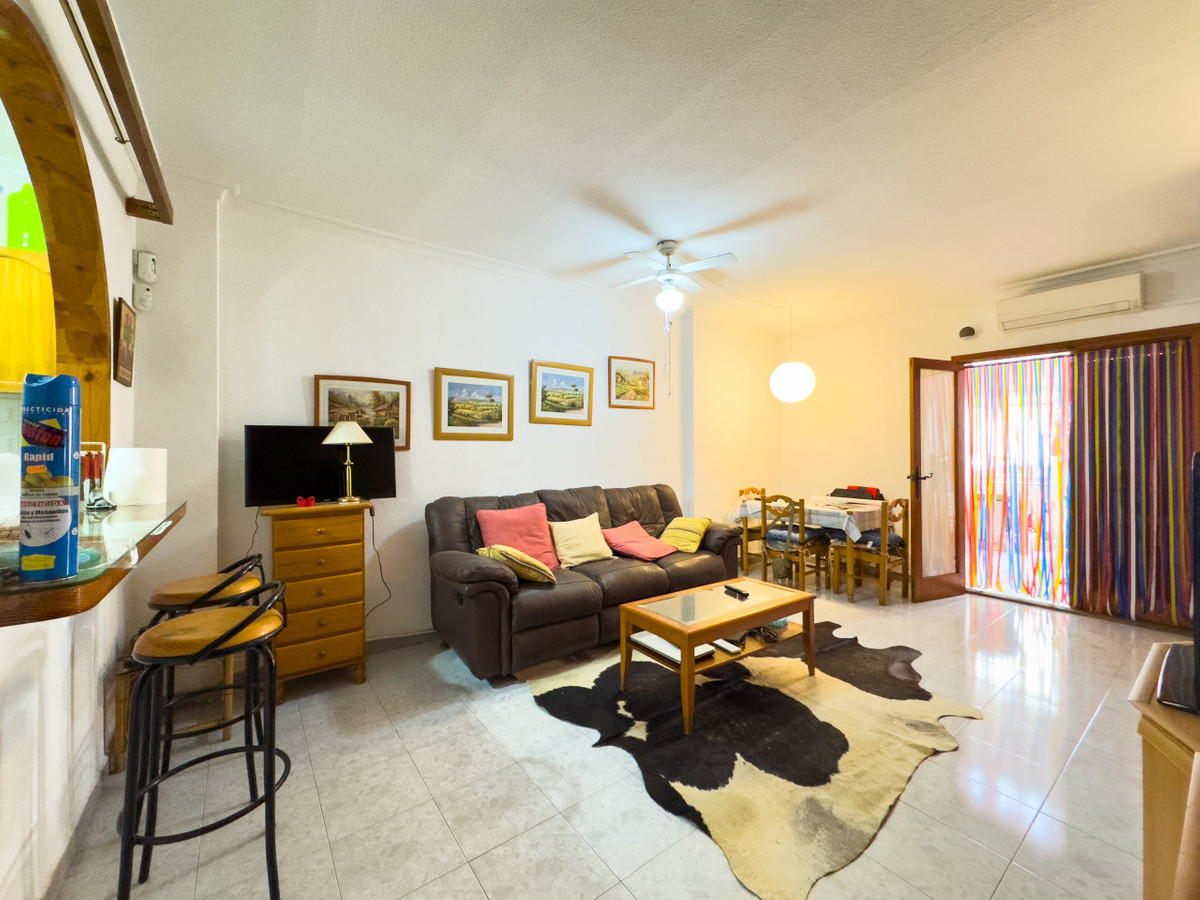 Appartement te koop in Playa de los Locos | 2 slaapkamers H5295535