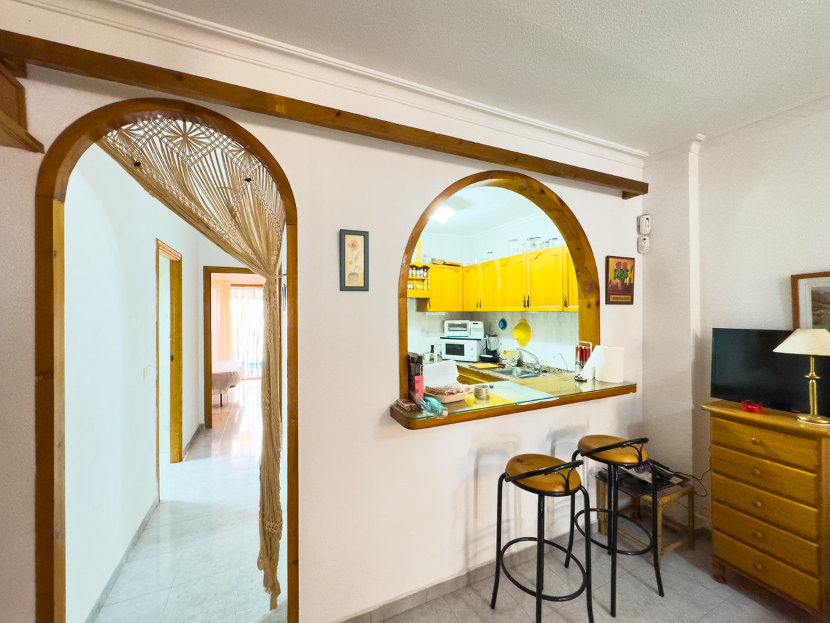 Appartement te koop in Playa de los Locos | 2 slaapkamers H5295535