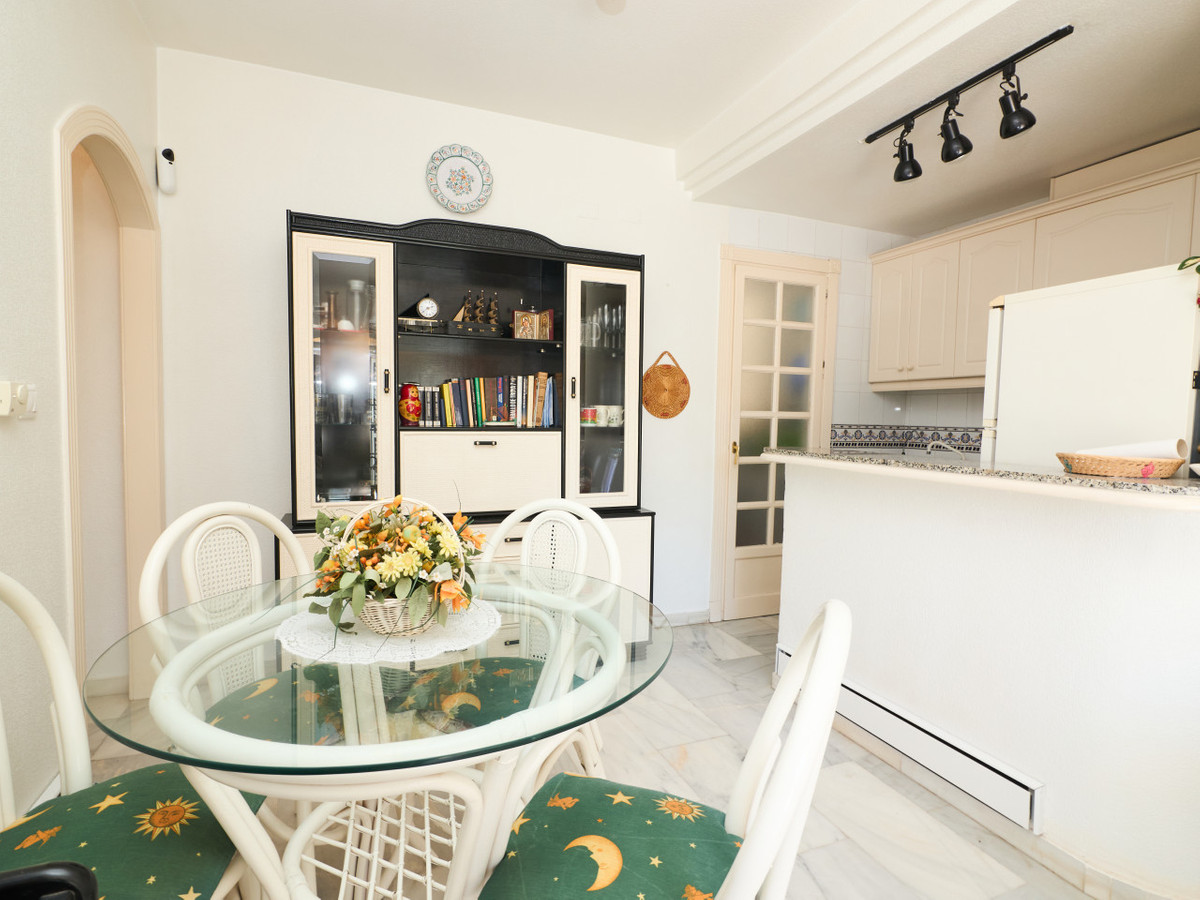 Appartement te koop in Playa de los Locos | 2 slaapkamers H5392096