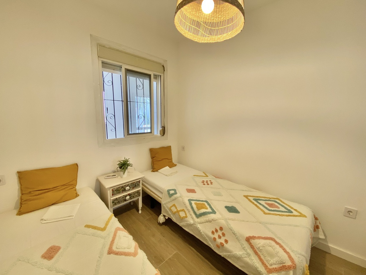 Bungalow te koop in Playa Flamenca | 2 slaapkamers H5236726