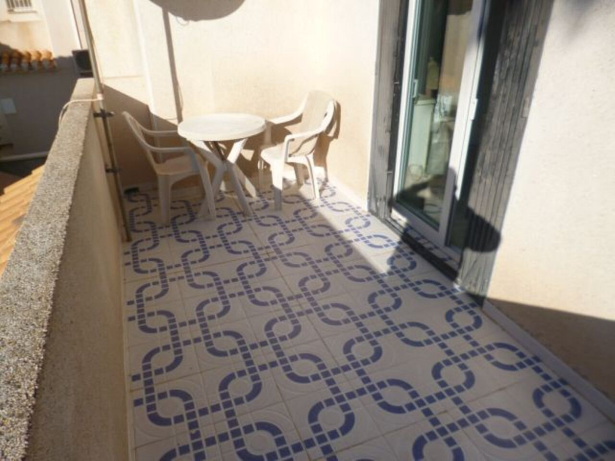 Huis te koop in Playa Flamenca | 3 slaapkamers H5252785