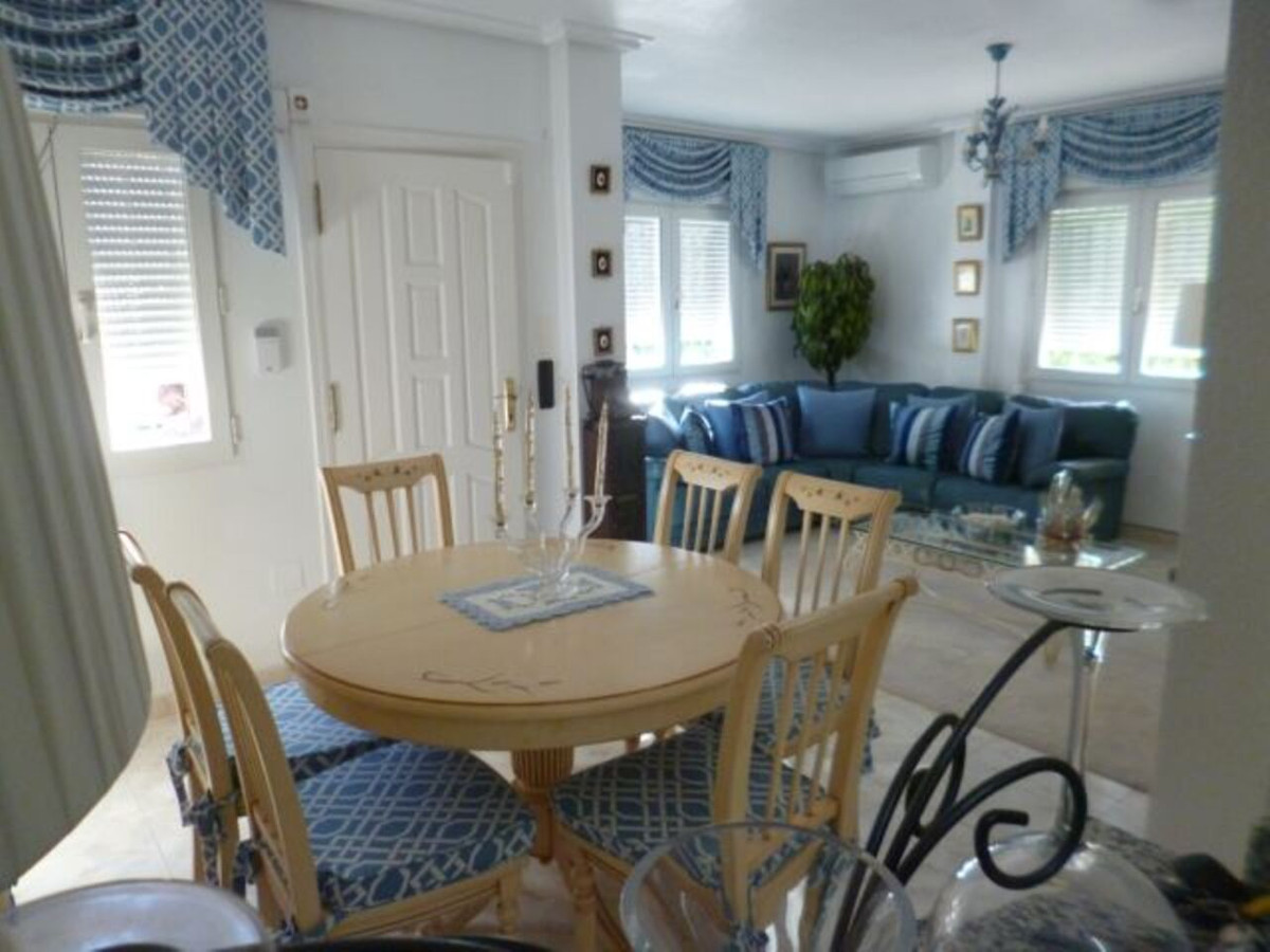 Huis te koop in Playa Flamenca | 3 slaapkamers H5252785