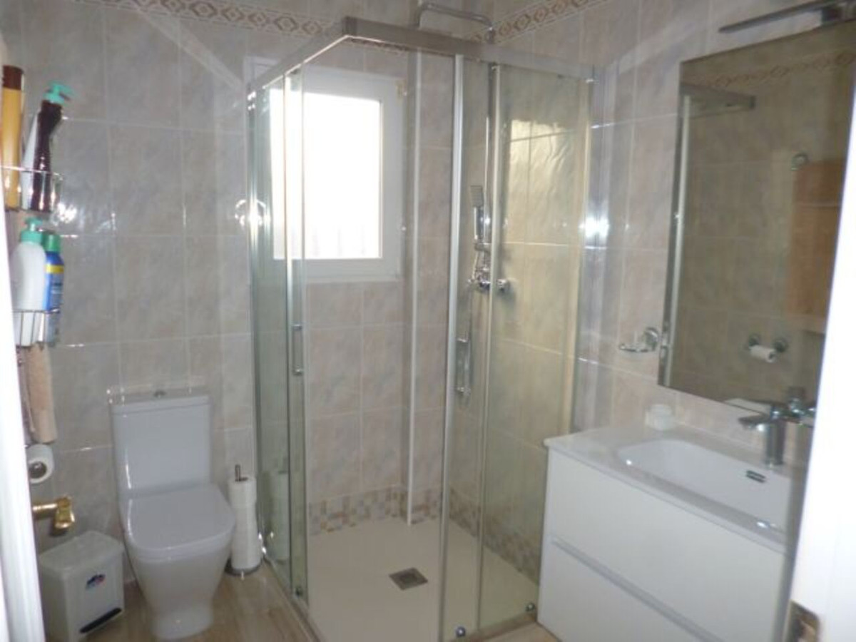 Huis te koop in Playa Flamenca | 3 slaapkamers H5252785