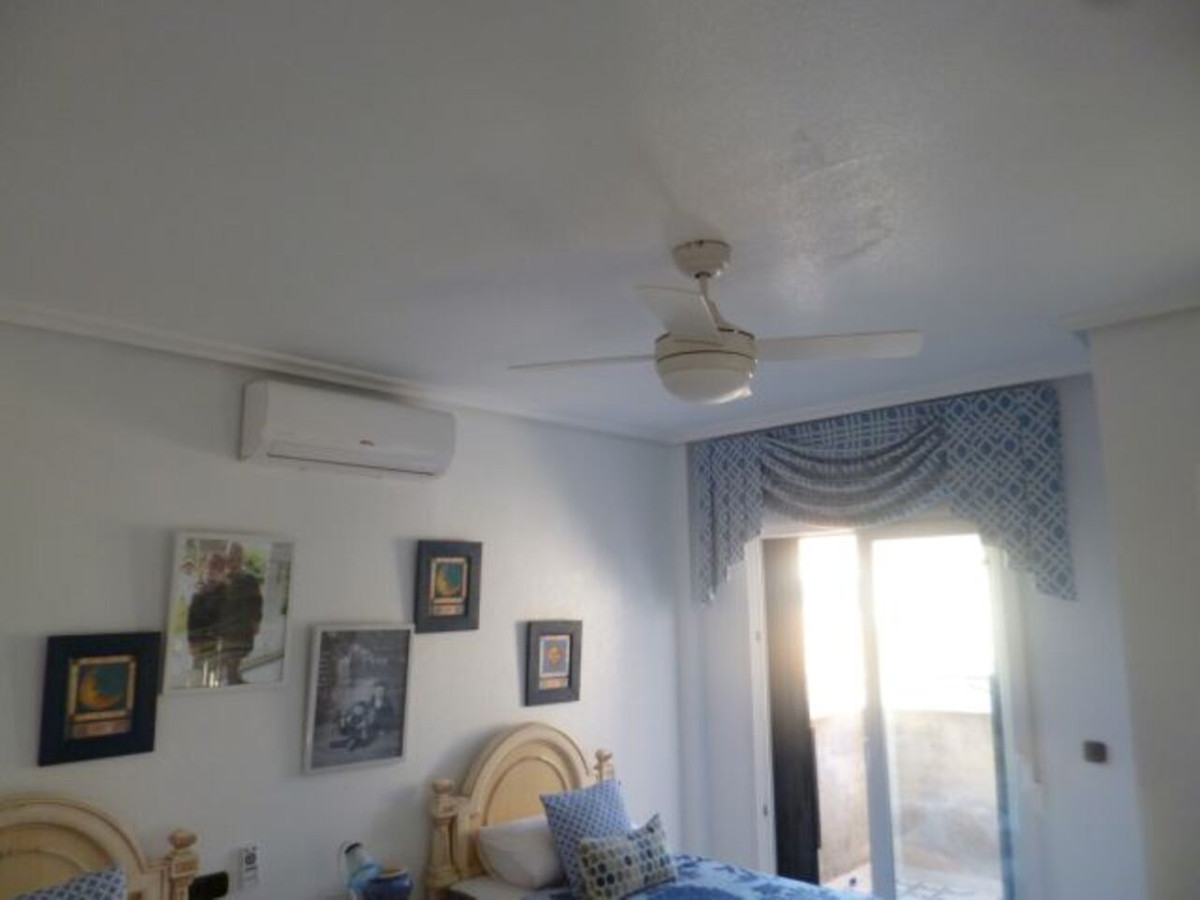 Huis te koop in Playa Flamenca | 3 slaapkamers H5252785