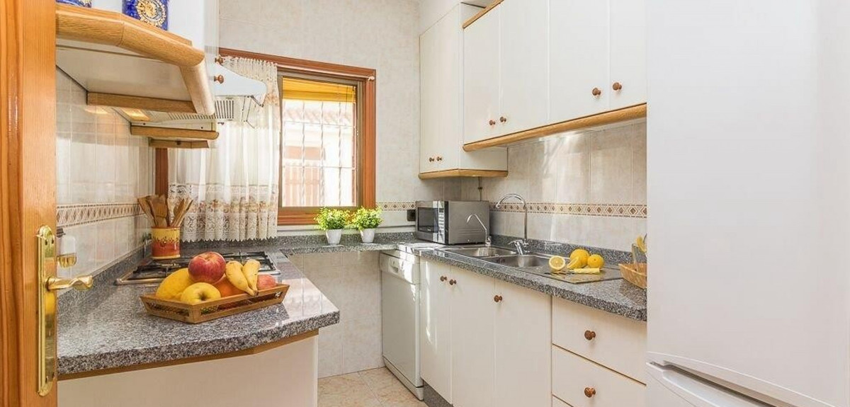 Huis te koop in Playa Flamenca | 3 slaapkamers H5253856