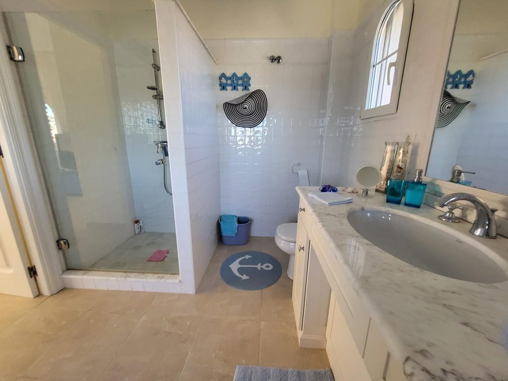 Huis te koop in Playa Flamenca | 4 slaapkamers H5295337