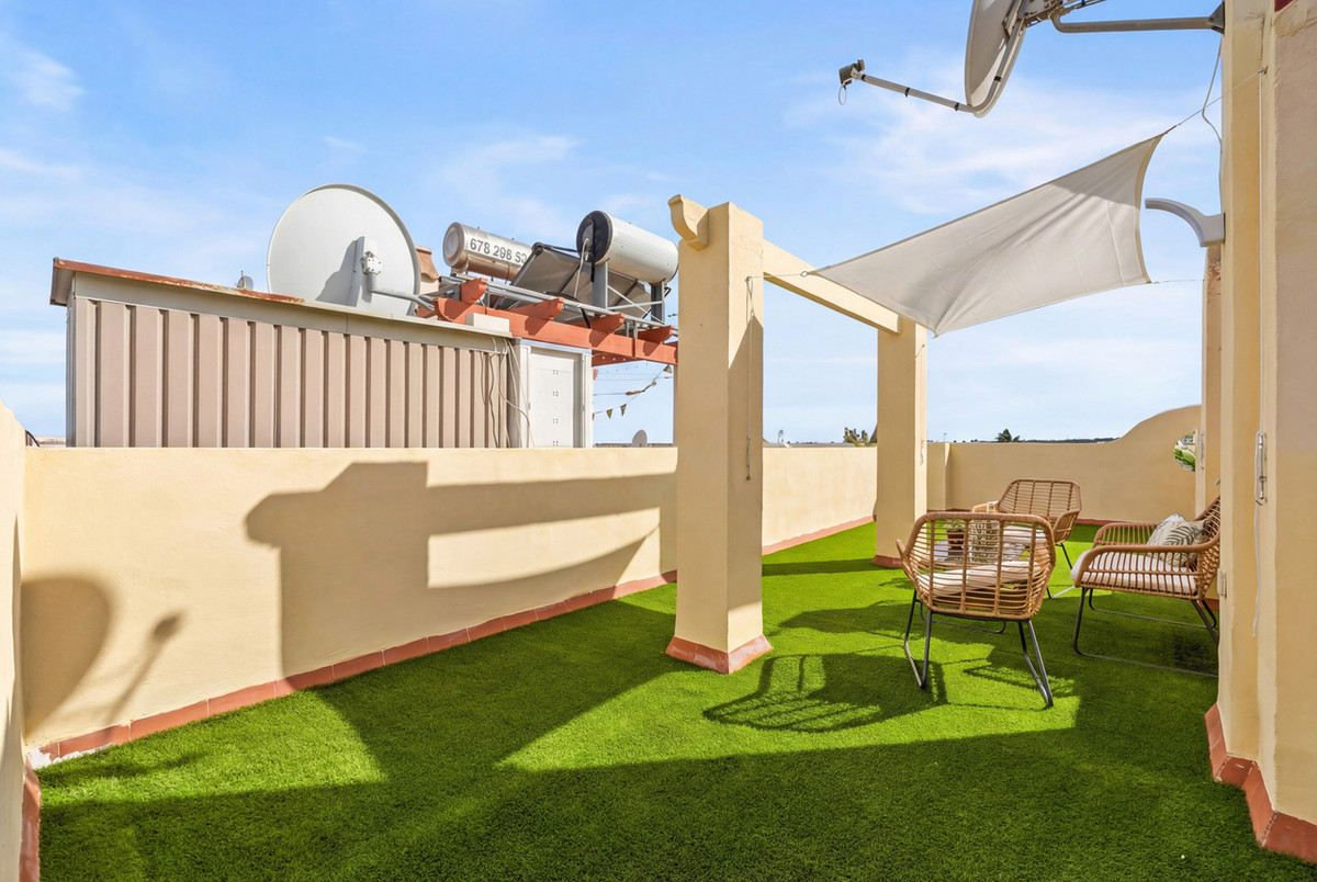 Huis te koop in Playa Flamenca | 2 slaapkamers H5338192