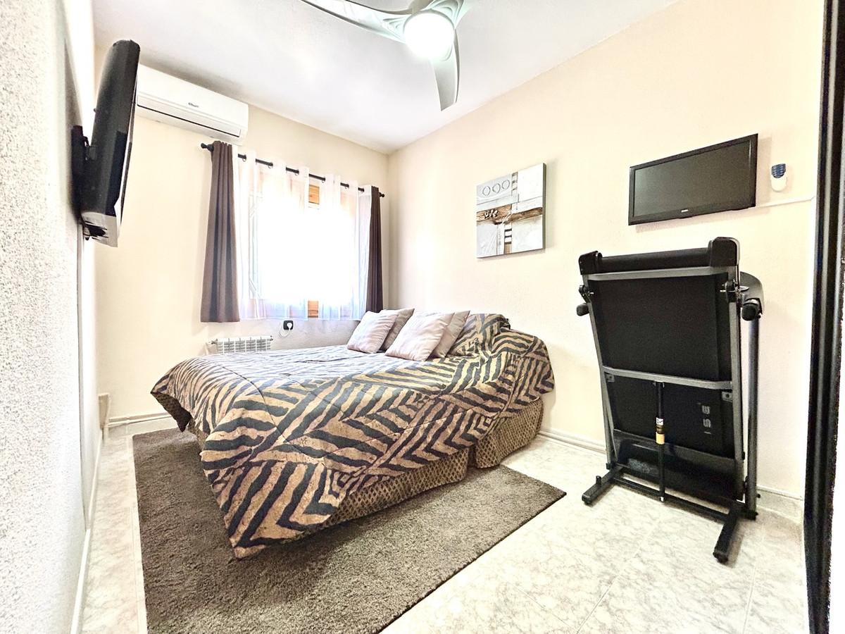 Huis te koop in Playa Flamenca | 2 slaapkamers H5348965