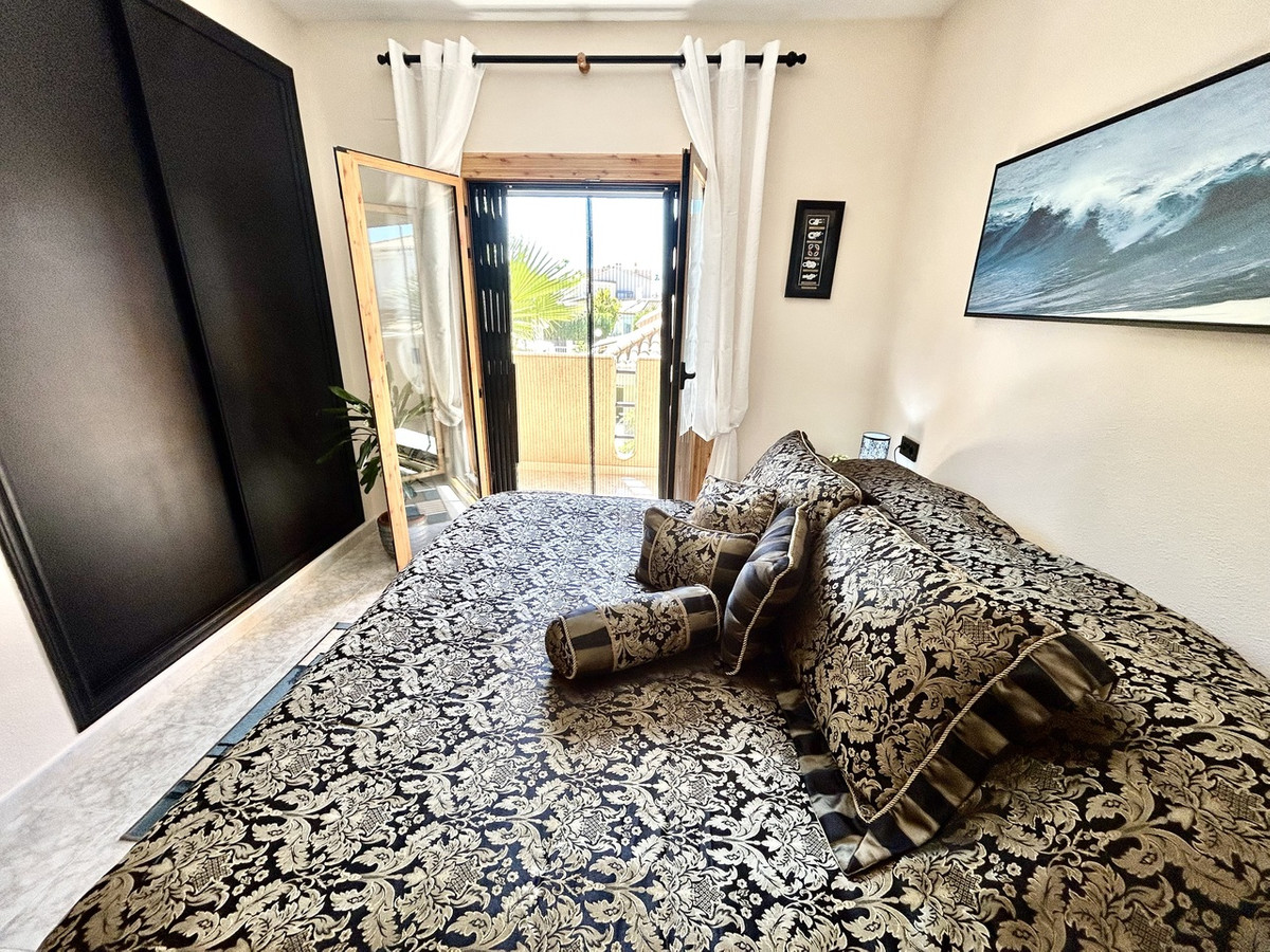 Huis te koop in Playa Flamenca | 2 slaapkamers H5352781