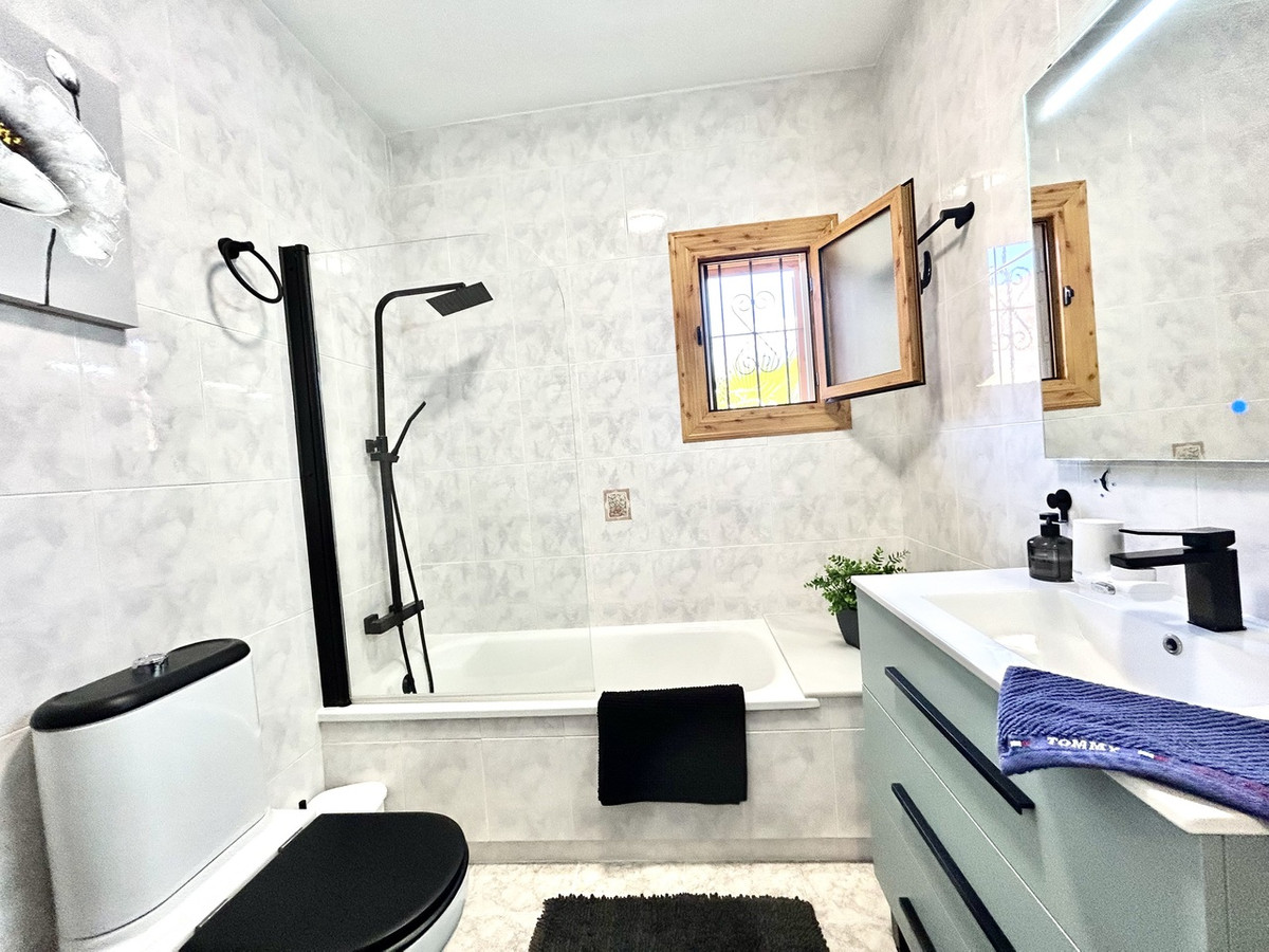 Huis te koop in Playa Flamenca | 2 slaapkamers H5352781