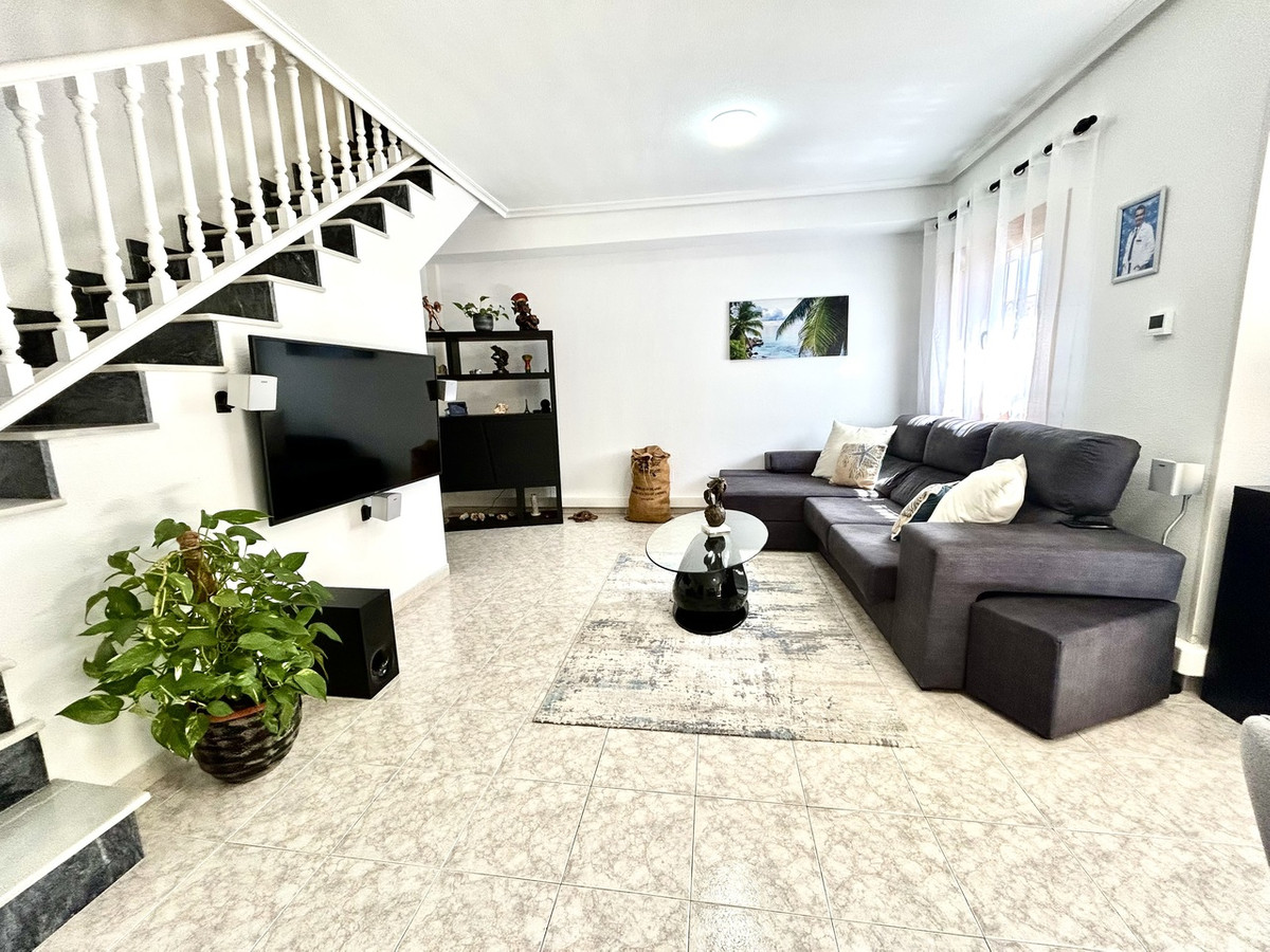 Huis te koop in Playa Flamenca | 2 slaapkamers H5352781