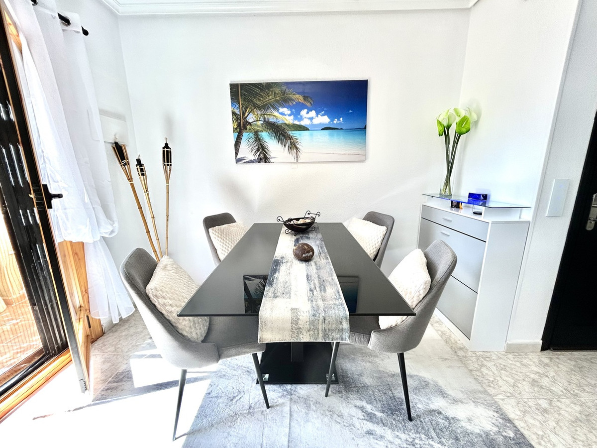 Huis te koop in Playa Flamenca | 2 slaapkamers H5352781