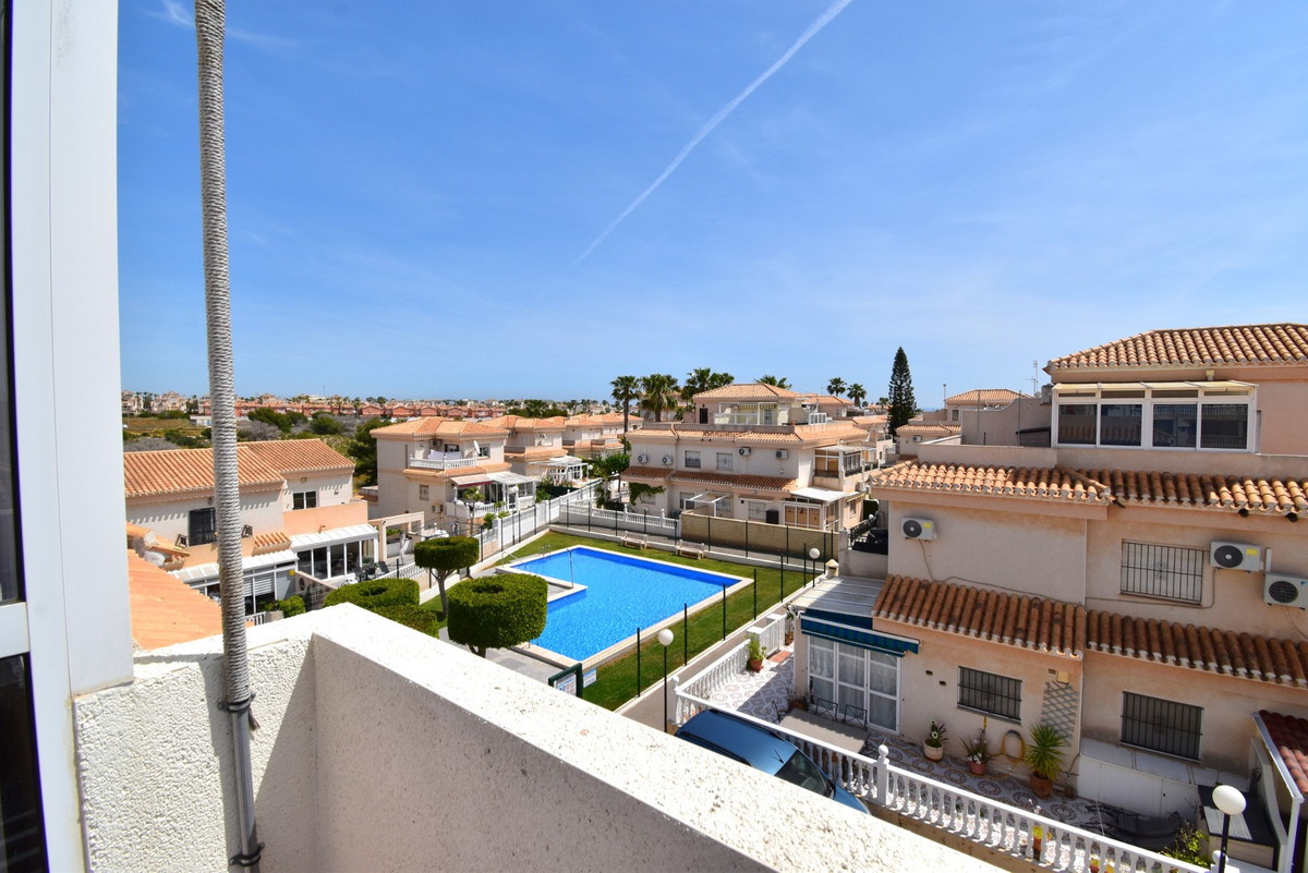 Quad te koop in Playa Flamenca | 3 slaapkamers H5378080