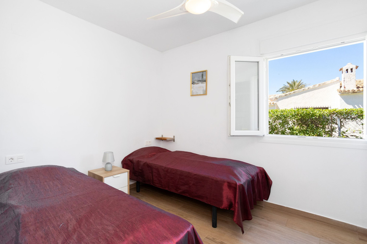 Huis te koop in Playa Flamenca | 3 slaapkamers H5378650