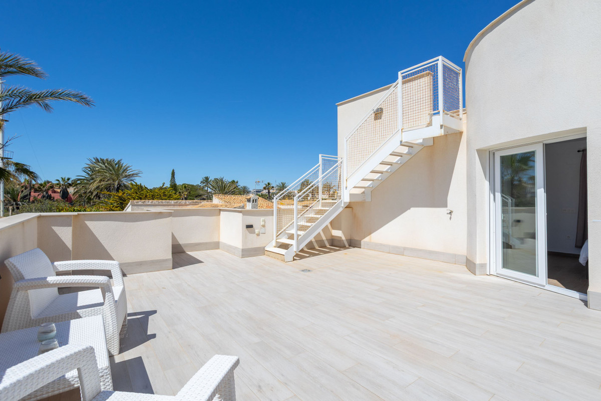 Huis te koop in Playa Flamenca | 3 slaapkamers H5378650