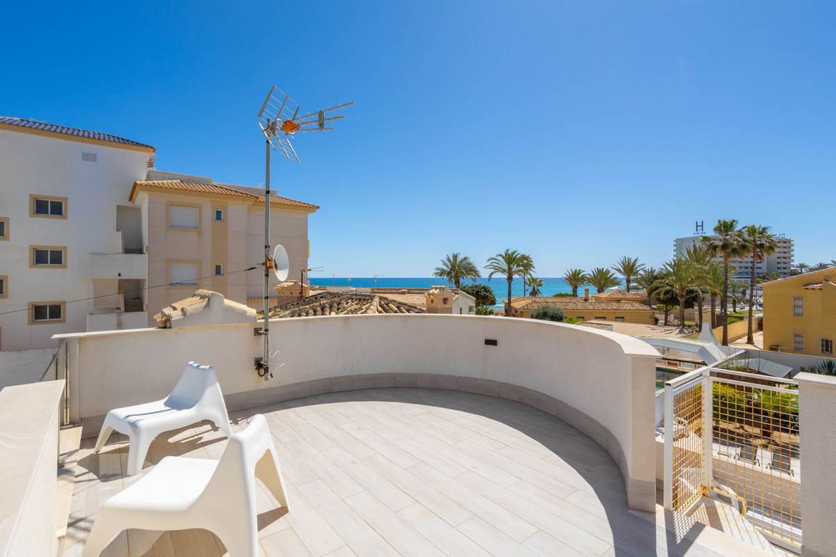 Huis te koop in Playa Flamenca | 3 slaapkamers H5378650