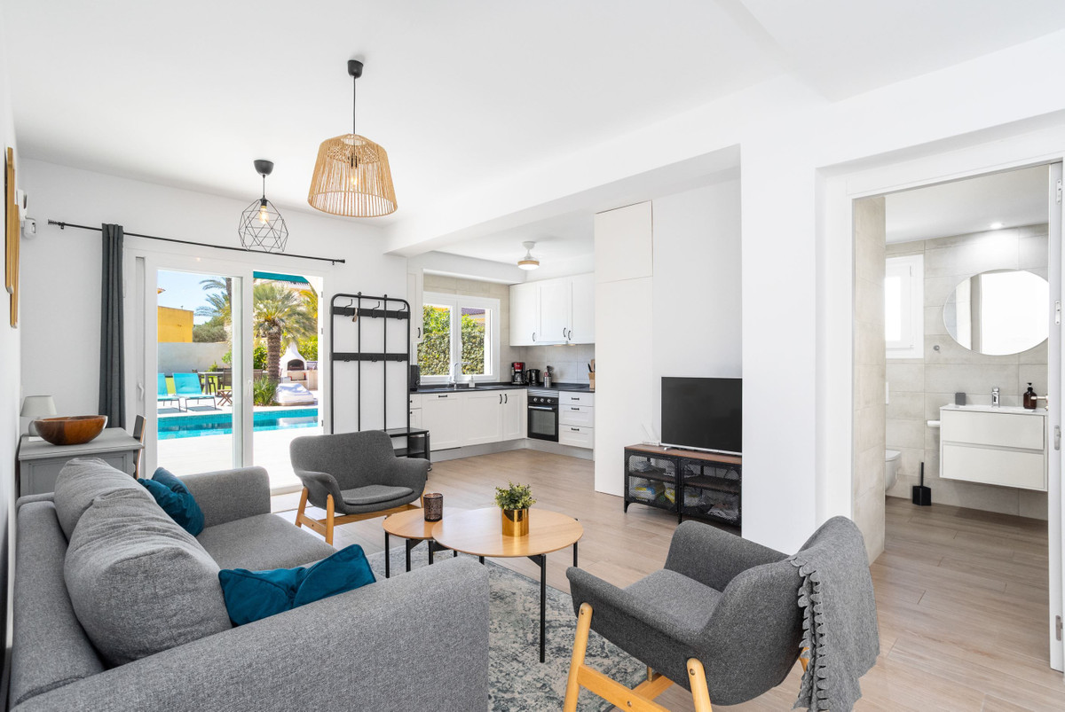 Huis te koop in Playa Flamenca | 3 slaapkamers H5378650