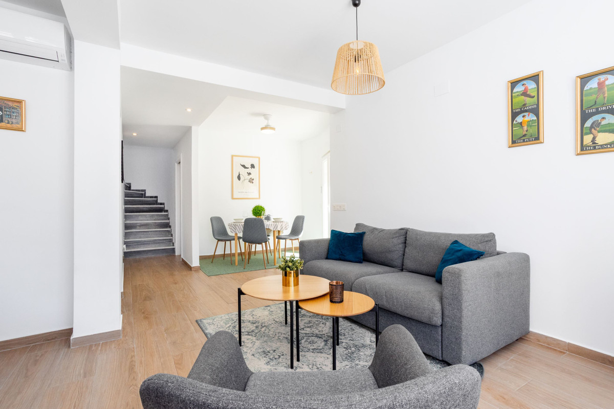 Huis te koop in Playa Flamenca | 3 slaapkamers H5378650