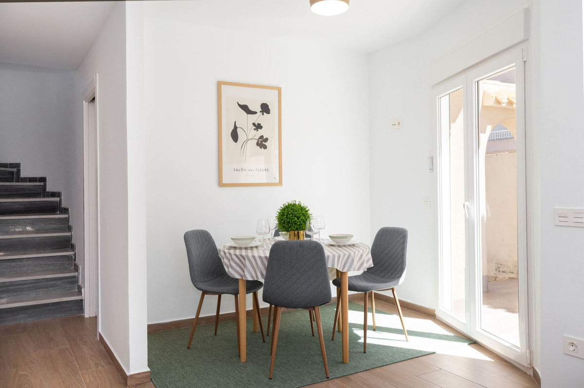 Huis te koop in Playa Flamenca | 3 slaapkamers H5378650