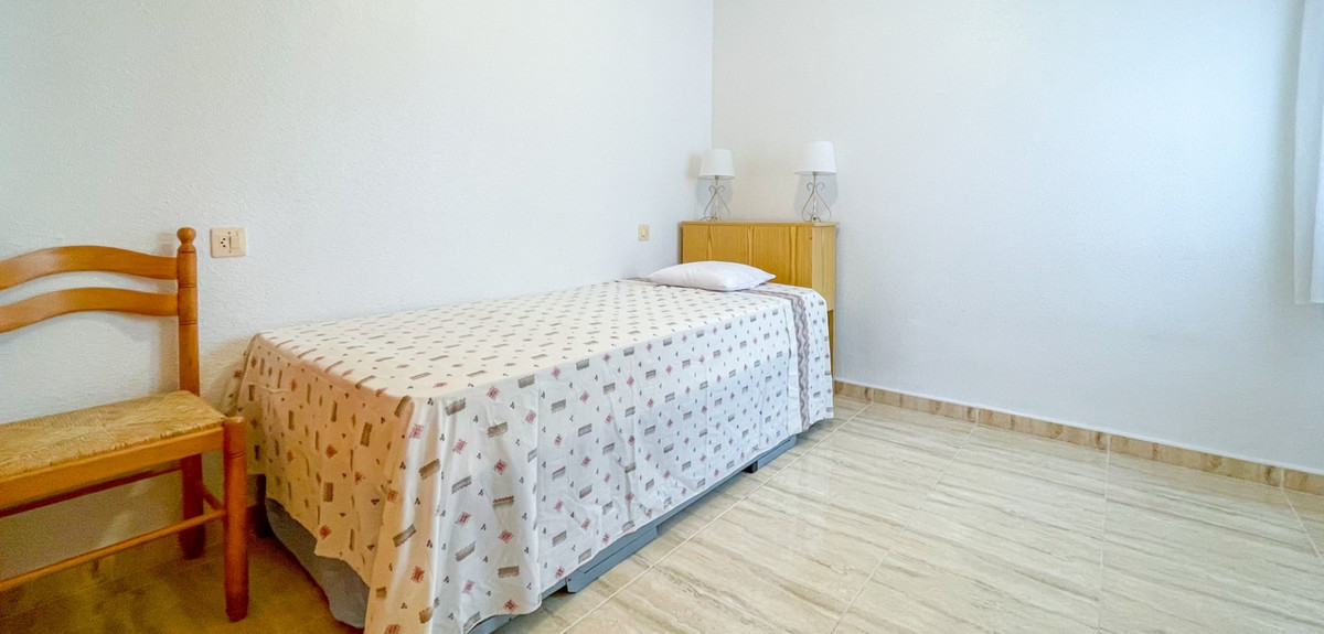 Huis te koop in Playa Flamenca | 2 slaapkamers H5430889