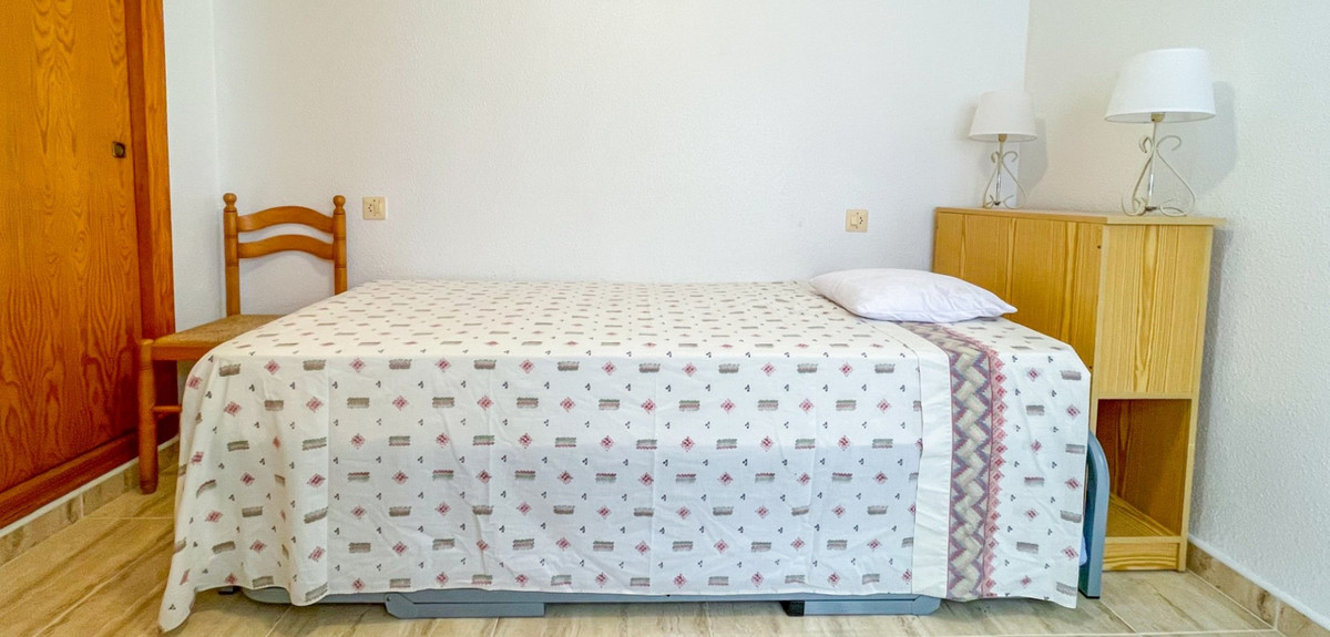 Huis te koop in Playa Flamenca | 2 slaapkamers H5430889