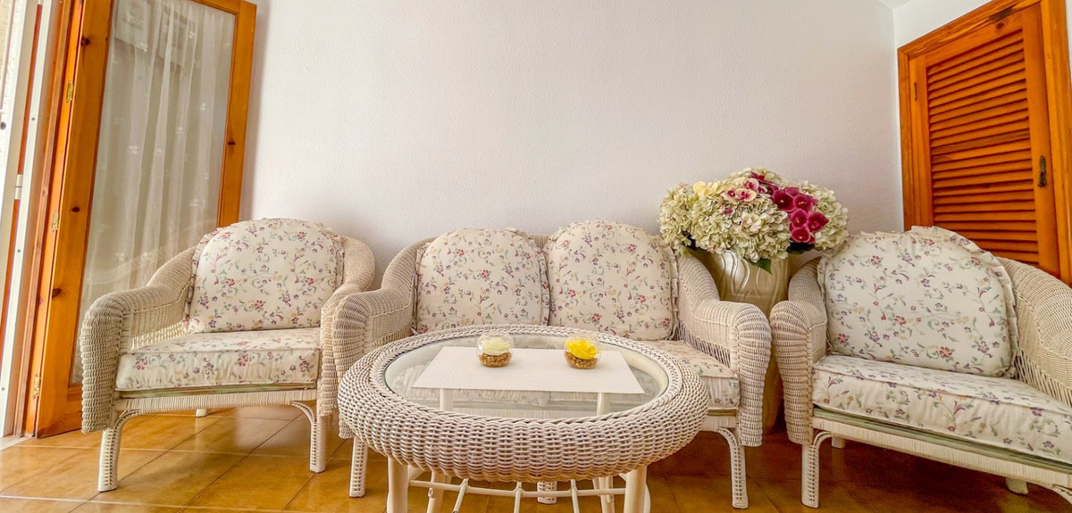 Huis te koop in Playa Flamenca | 2 slaapkamers H5430889