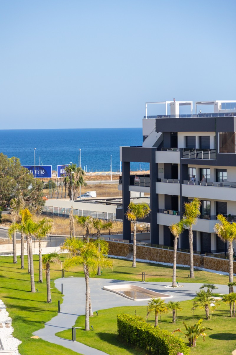Appartement te koop in Playa Flamenca | 2 slaapkamers H5456377