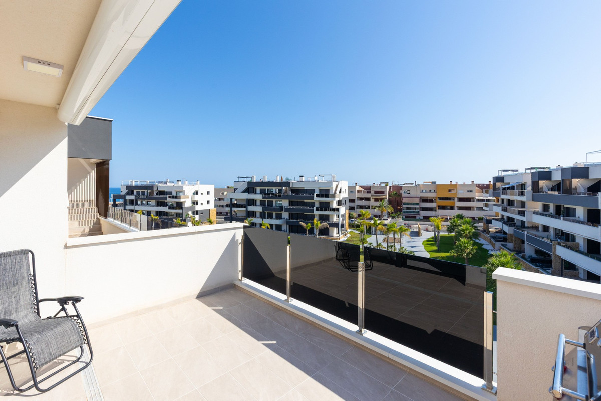 Appartement te koop in Playa Flamenca | 2 slaapkamers H5456377