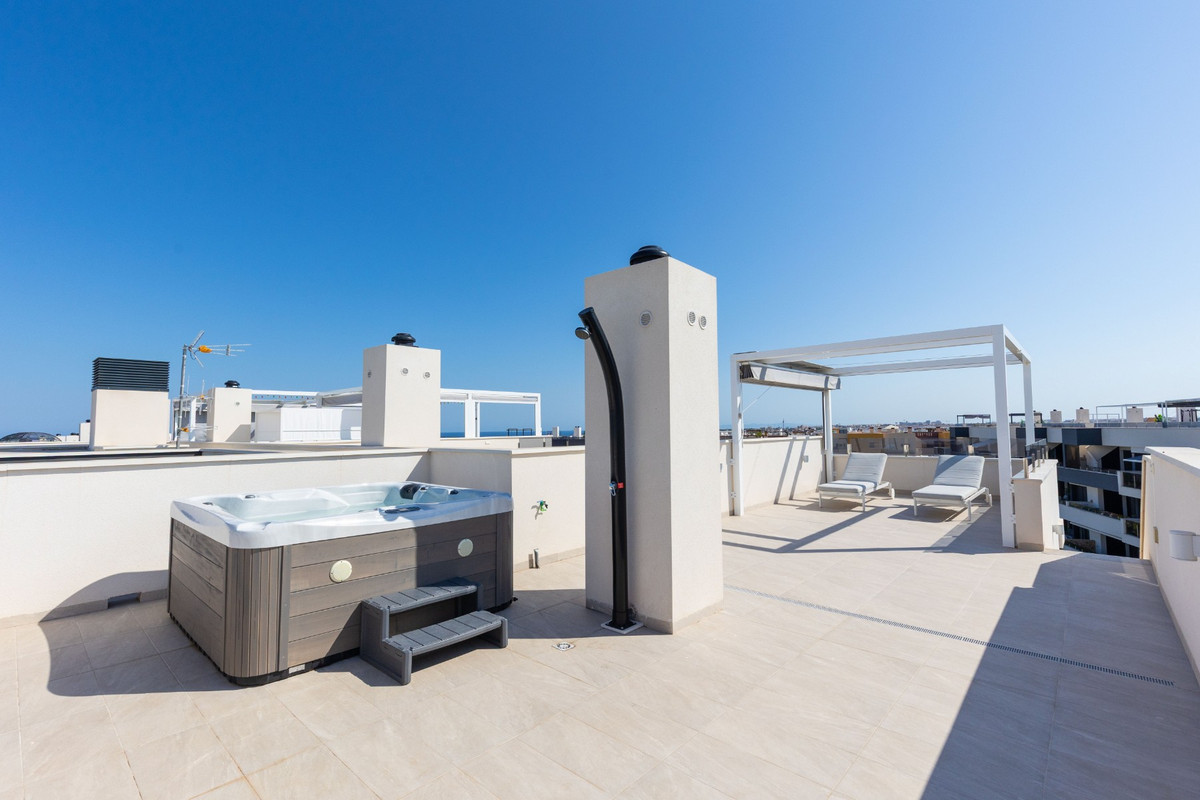 Appartement te koop in Playa Flamenca | 2 slaapkamers H5456377