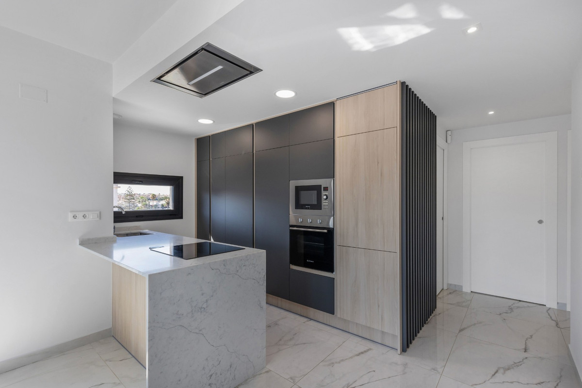 Appartement te koop in Playa Flamenca | 2 slaapkamers H5456377