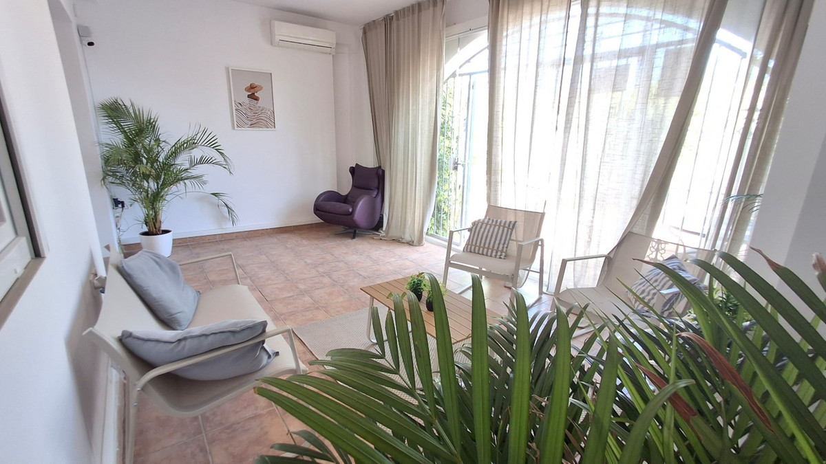 Huis te koop in Playa Flamenca | 3 slaapkamers H5465086
