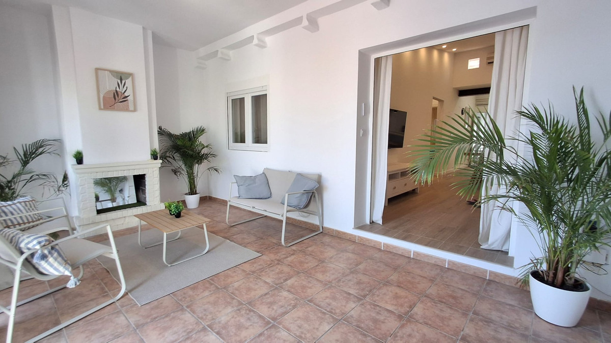 Huis te koop in Playa Flamenca | 3 slaapkamers H5465086